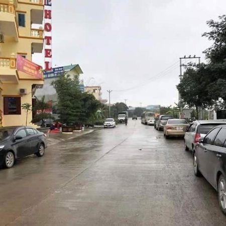 Phuc Loc Hotel Нин Бин Екстериор снимка